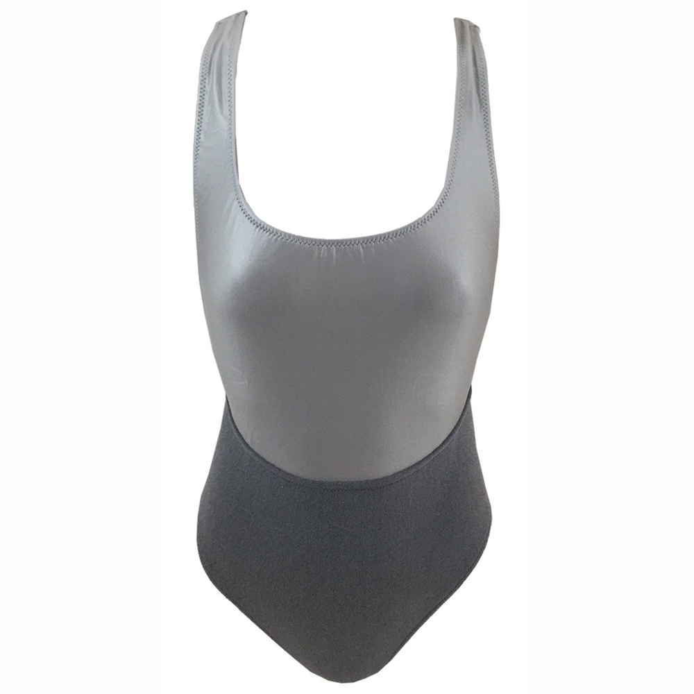 Kore Swim Nyx Maillot in Static Gray